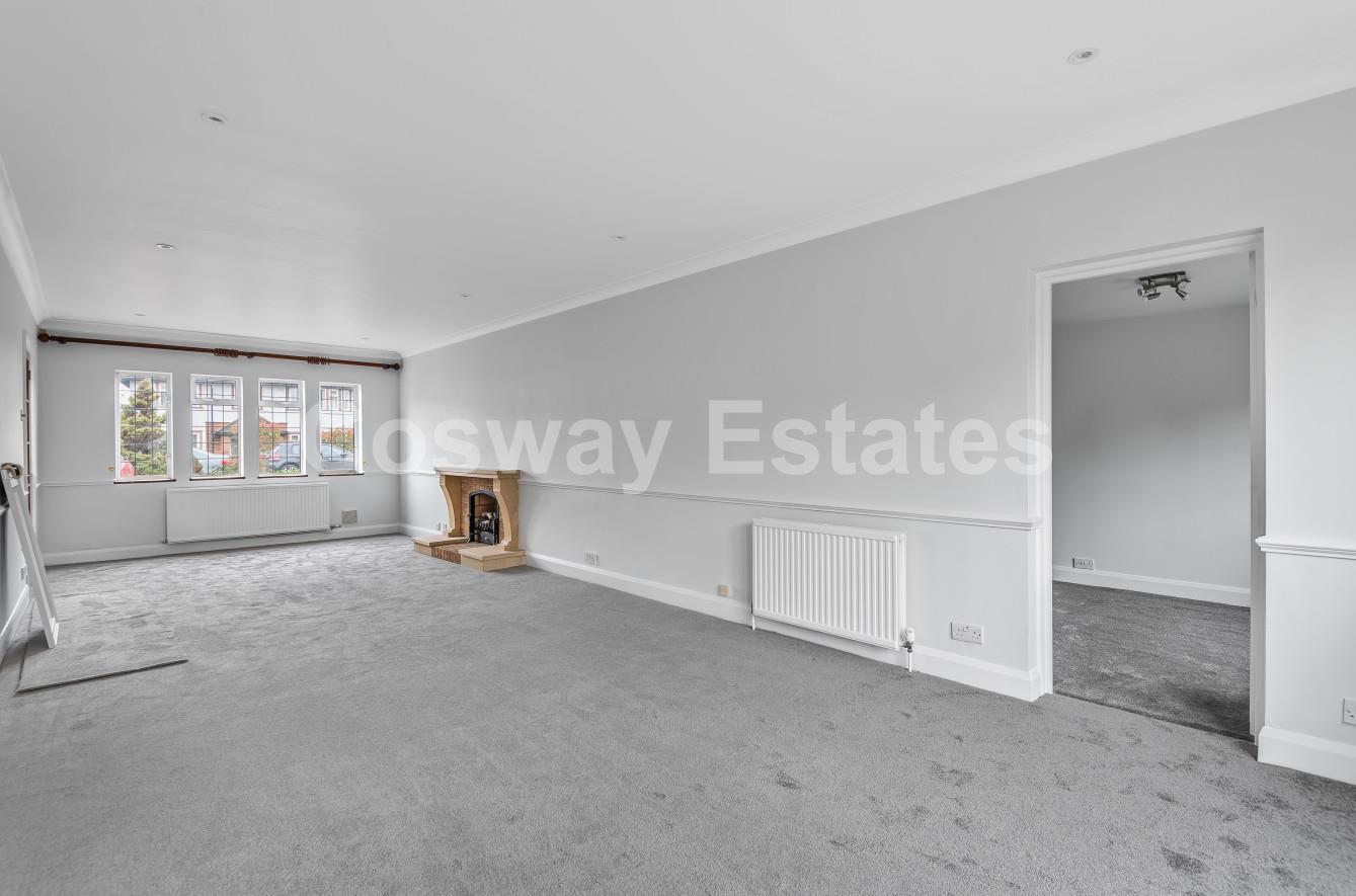Elmgate Gardens, Edgware